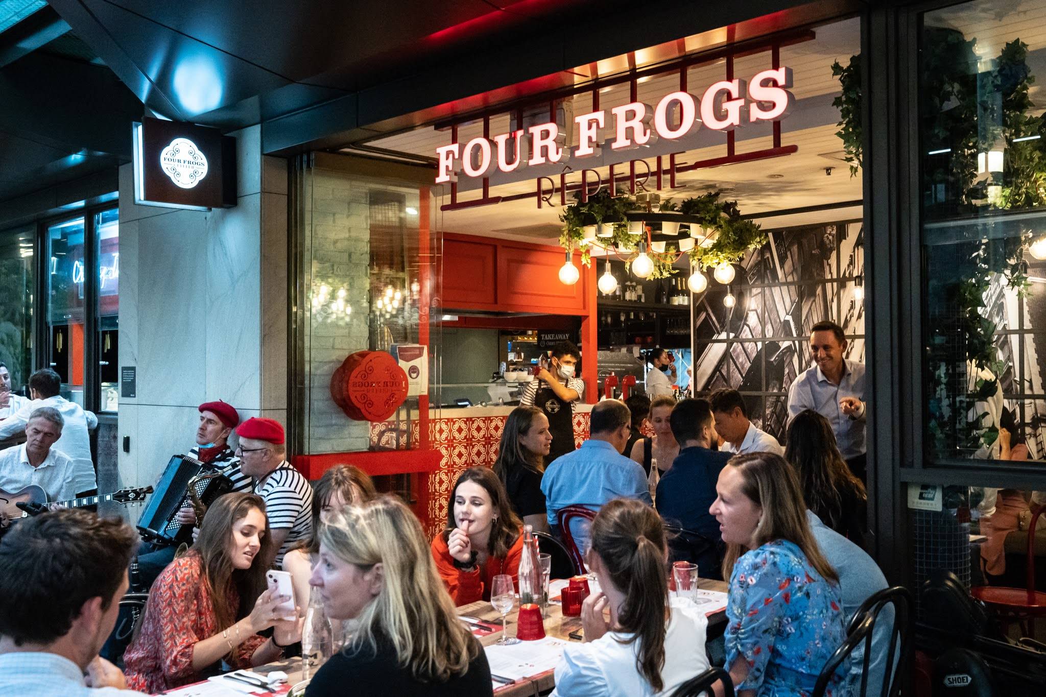 Four Frogs Circular Quay